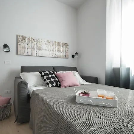 Cavour 51 Lecco